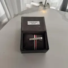 THOM BROWNE 4bar スターリングシルバー ショートタイバー - メルカリ