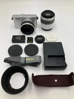 Nikon 1 J2 10-30mm レンズセット 白 #3005447 - メルカリ