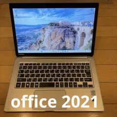 東芝 dynabook KIRA PV63427KNXS i5-4200Uのサムネイル