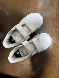 adidas スニーカー ホワイト グリーンのサムネイル