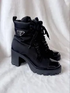 PRADA ナイロン レースアップブーツ ブラックのサムネイル