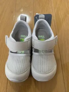 Item thumbnail for item 95c2f04c-2579-403a-8a04-4260727d73e3