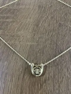 Givenchy ロゴモチーフ ネックレス ゴールドカラーのサムネイル