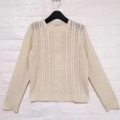 earth music&ecology ケーブル編み ニット　F