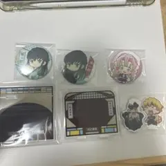 鬼滅の刃 時透無一郎、甘露寺蜜璃、伊之助＆善逸アクスタ 缶バッジ