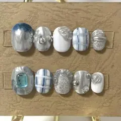 【現品】ネイルチップ　ニュアンス　チェック　ミラー　韓国　シルバー　ホワイト