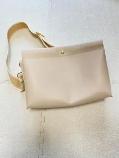 ホワイト ベージュ ショルダー 斜め掛けバック