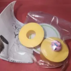 おぱんちゅうさぎYummy! sweets mascot ガチャ バウムクーヘン