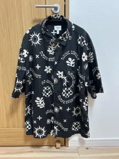 H&M 半袖シャツ 総柄 リラックスフィット XLのサムネイル