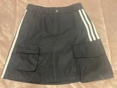 adidas黒ミニスカート