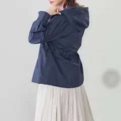 ディスコート　春物アウター　マウンテンパーカー フード付きネイビー紺色