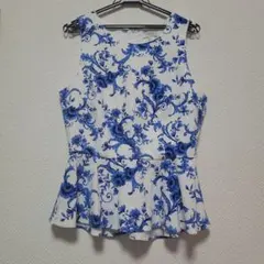J*o様 【タグ付き美品】FOREVER 21 花柄 ノースリーブ トップス ペのサムネイル