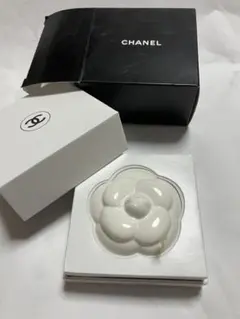 CHANEL カメリア 置物 ホワイト - メルカリ