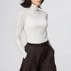 UNIQLO 極暖ヒートテックカシミヤブレンドタートルネックT
