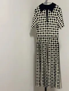 Miss Rosier モノトーン柄 襟付き ニットワンピース 新品未使用