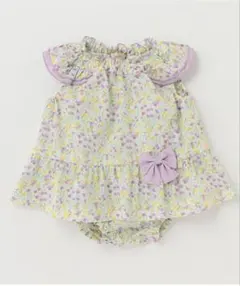 【美品】プティマイン　花柄トップスとショートパンツセットのサムネイル