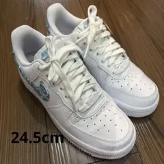 NIKEナイキレディーススニーカーエアフォースワンのサムネイル