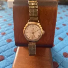 Item thumbnail for item a3298243-8afa-4752-a1ac-57d5ba9b429c