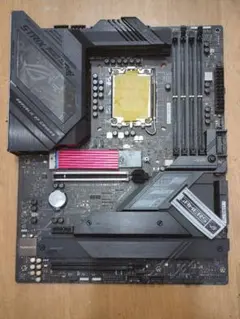 実働！ASUS ROGSTRIX Z690-F GAMING WIFI D5のサムネイル