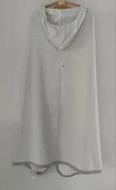 UNIQLO AIRism　UVカット　3WAY 授乳ケープ フード付き