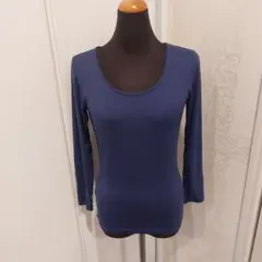 UNIQLO HEATTECH 長袖 ネイビー Sサイズ