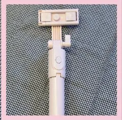 三脚自撮り棒 スマホスタンド リモコンシャッター付き 本体 新品未使用のサムネイル