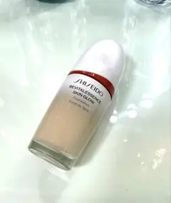 SHISEIDO リバイタルエッセンススキングロウ 220