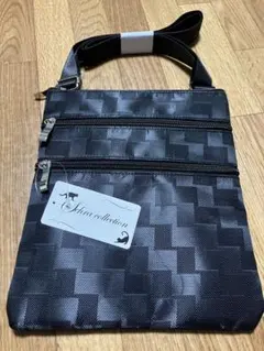 sehra collectionブラック ショルダーバッグ サコッシュ