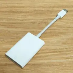 Apple純正 USB-C - SDカードリーダー (A2082)