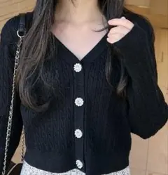 INGNI イング Vネックビジューボタンケーブルニットカーディガン 黒