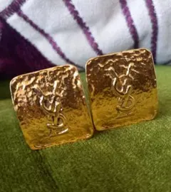 SAINT LAURENT☆YSL☆ロゴプレートイヤリング☆ハンマード仕上げ新同