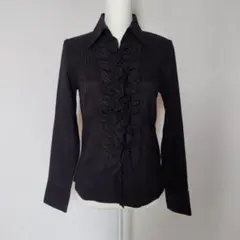 レディースシャツ　ブラック　11号　センターフリル　光沢生地　黒　演奏会　伴奏