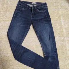 UNIQLO ネイビー スキニーデニム　61㎝