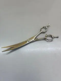 ✨新品✨ 7インチ高級カーブシザー 足回り・お顔の丸みも一瞬で可愛く