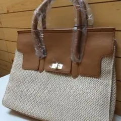 【新品】ベージュとブラウンのトートバッグ