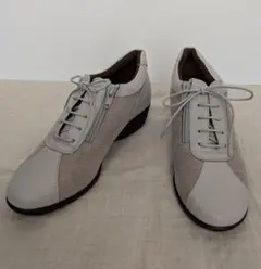 Item thumbnail for item e5abdce2-7f56-4d0b-b3f5-c4ba2b9d5078