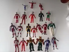 ウルトラマン19体 仮面ライダー3体 - メルカリ