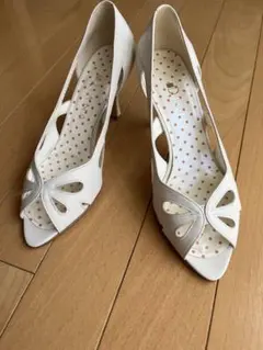 ダイアナ DIANA アイボリー オープントゥヒール 箱付き