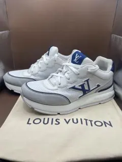 LV クラシック スニーカー LOUIS VUITTON 白 - メルカリ