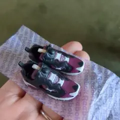 Reebok リーボック　ポンプフューリー　ガチャガチャ
