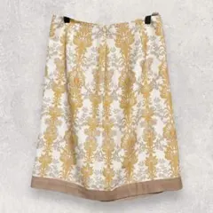 SunaUna 花柄 フレアスカート 38 M ベージュ 膝丈 上品 レトロ感のサムネイル
