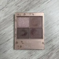 キャンメイク シルキースフレアイズ M06