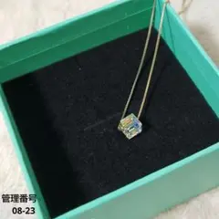 【新品】S925刻印 オーロラ キューブ クリスタル ネックレス　シルバー925