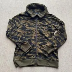 ト*ン様 美品 BEAUMERE 迷彩 フルジップ ハイネックパーカー L カモのサムネイル