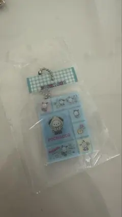 サンリオキャラクターズ タイルシールミニチュアチャーム ポチャッコ　ガチャガチャ