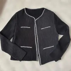 Item thumbnail for item f17ee17c-4ac6-49f0-9af3-601790449efd