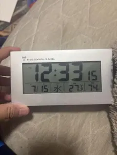 ニトリデジタル電波時計のサムネイル