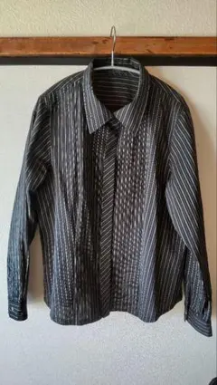 Leilian レリアン ストライプ柄 長袖シャツ 黒と白