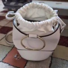 NATURAL BEAUTY BASICショルダーバッグのサムネイル