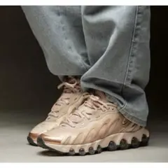 23cm ナイキ ウィメンズ エア マックス DN8